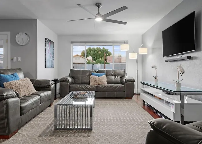 3bedroom 2bath Near Asu With Heated Pool, Hot Tub, & Massive Putting *