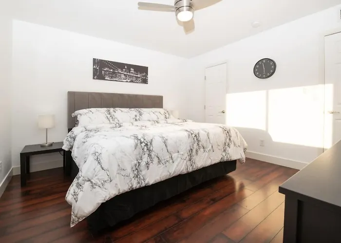 3bedroom 2bath Near Asu With Heated Pool, Hot Tub, & Massive Putting Tempe